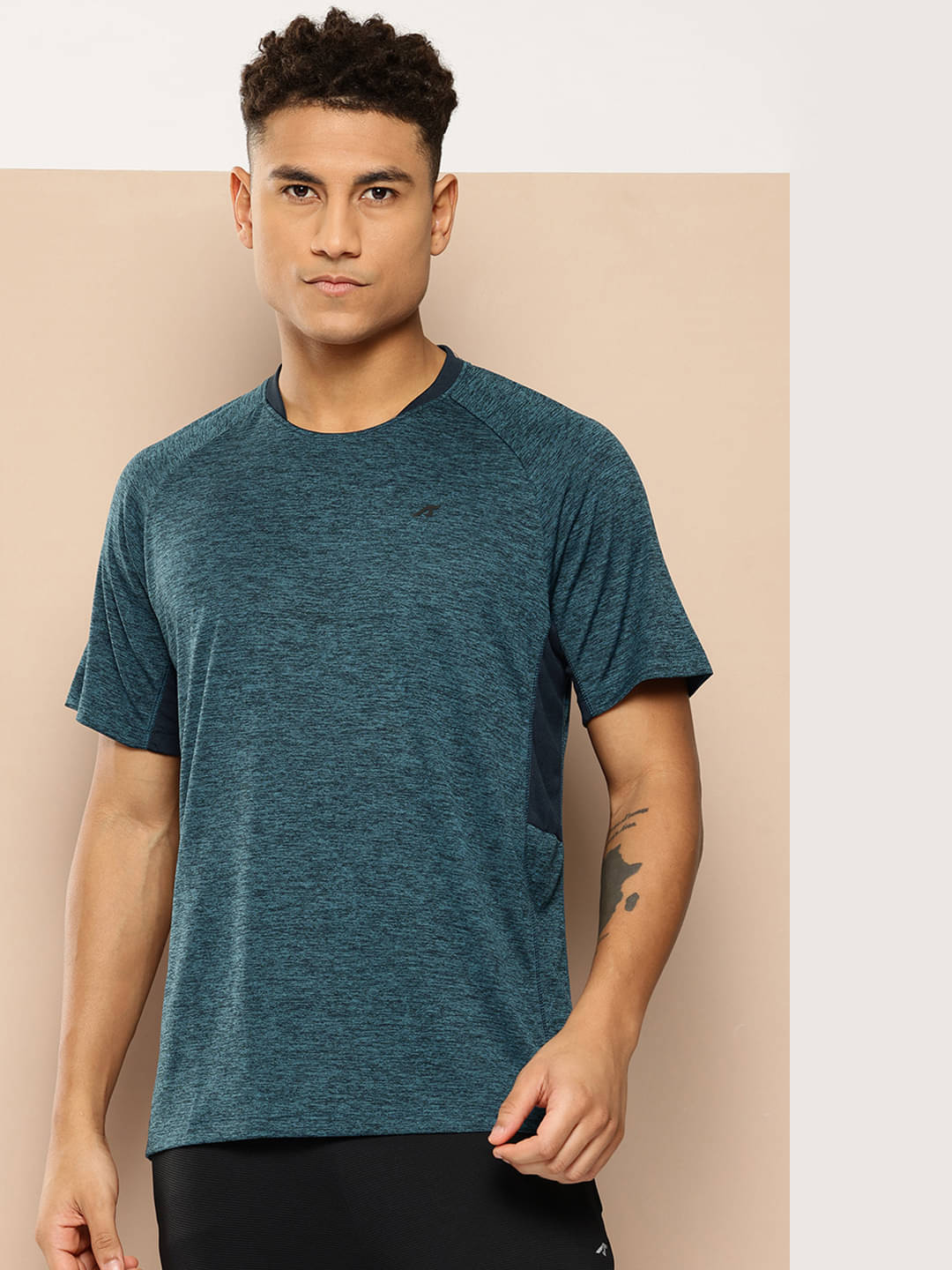     			Alcis Teal Polyester Slim Fit Men's Sports T-Shirt ( Pack of 1 )