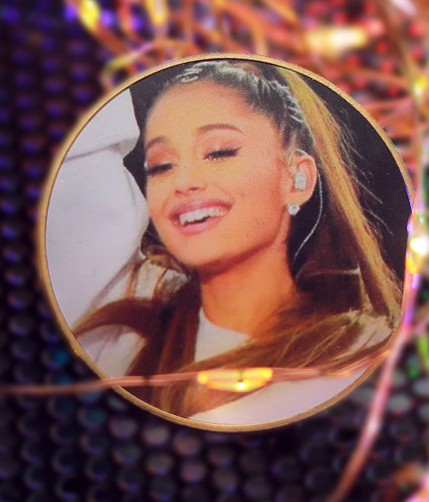 Ariana Grande Gold Plated Commemorative Coins Collectible Gold Coin 1 Oz Heavy Thick Rare to get Medallion Fantasy Physical Coin with Luxury Box Souvenir Gift (Sixth Edition) Ariana Grande Gold Plated Commemorative Coins Collectible Gold Coin 1 Oz Heavy Thick Rare to get Medallion Fantasy Physical Coin with Luxury Box Souvenir Gift (Sixth Edition)