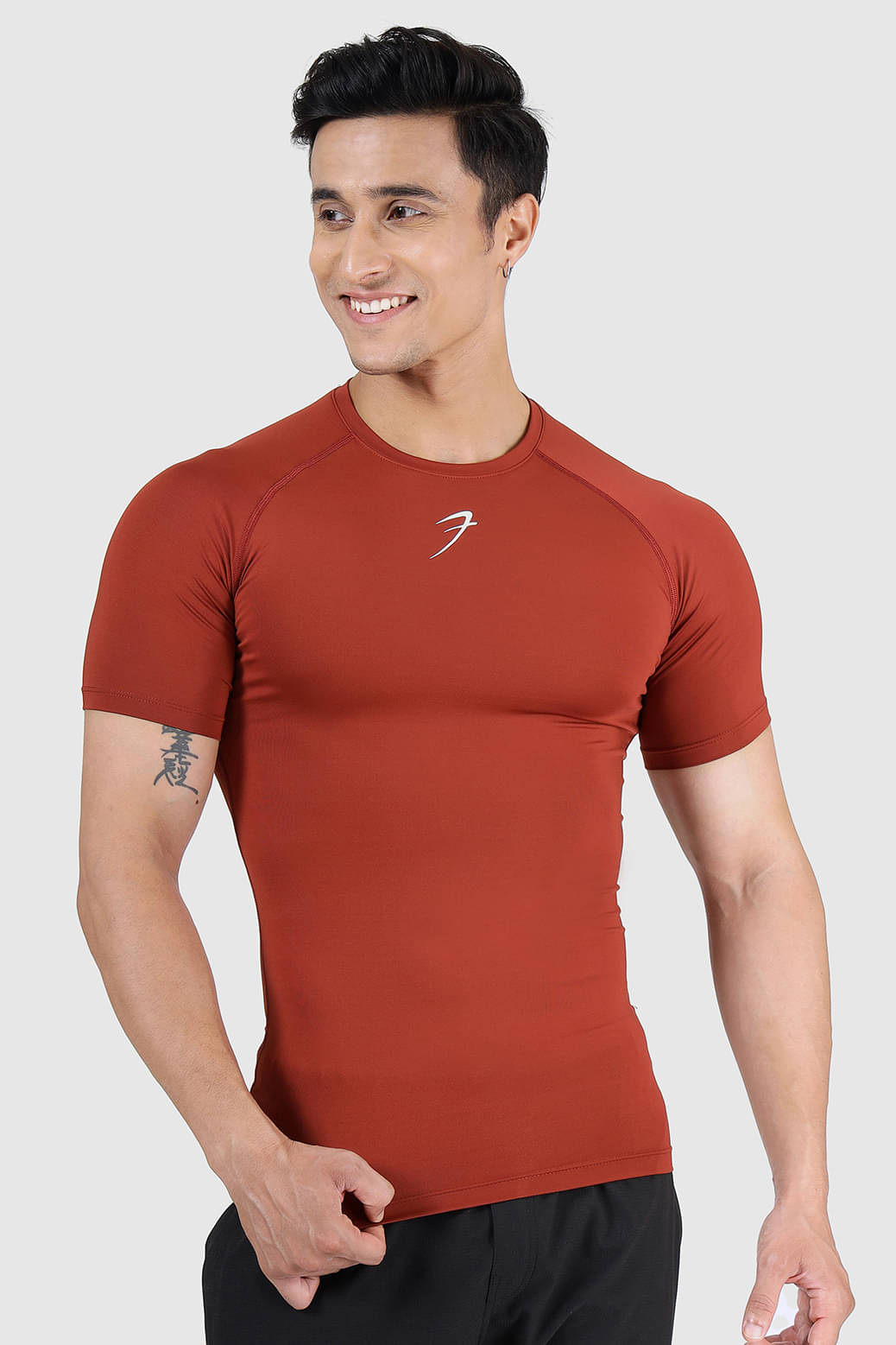     			Fuaark Bronze Polyester Slim Fit Men's Compression T-Shirt ( Pack of 1 )