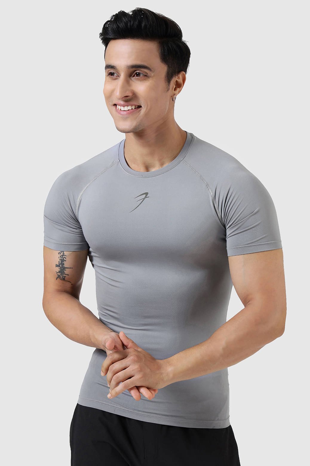     			Fuaark Grey Polyester Slim Fit Men's Compression T-Shirt ( Pack of 1 )