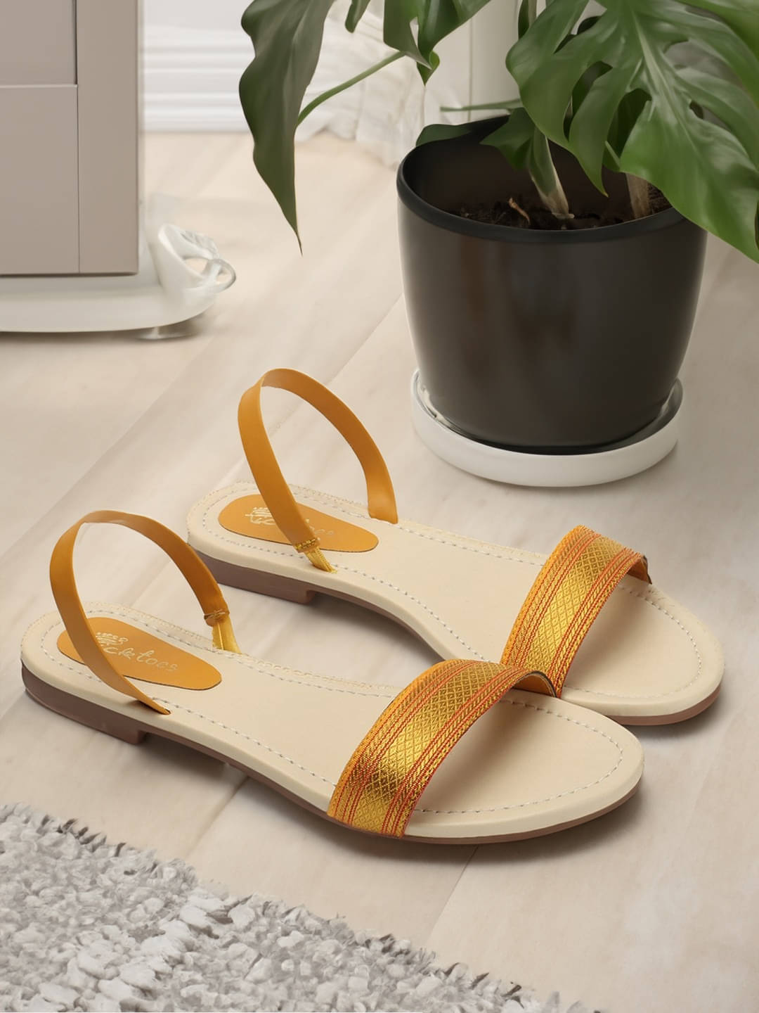 Picktoes Yellow Women's Flats Picktoes Yellow Women's Flats