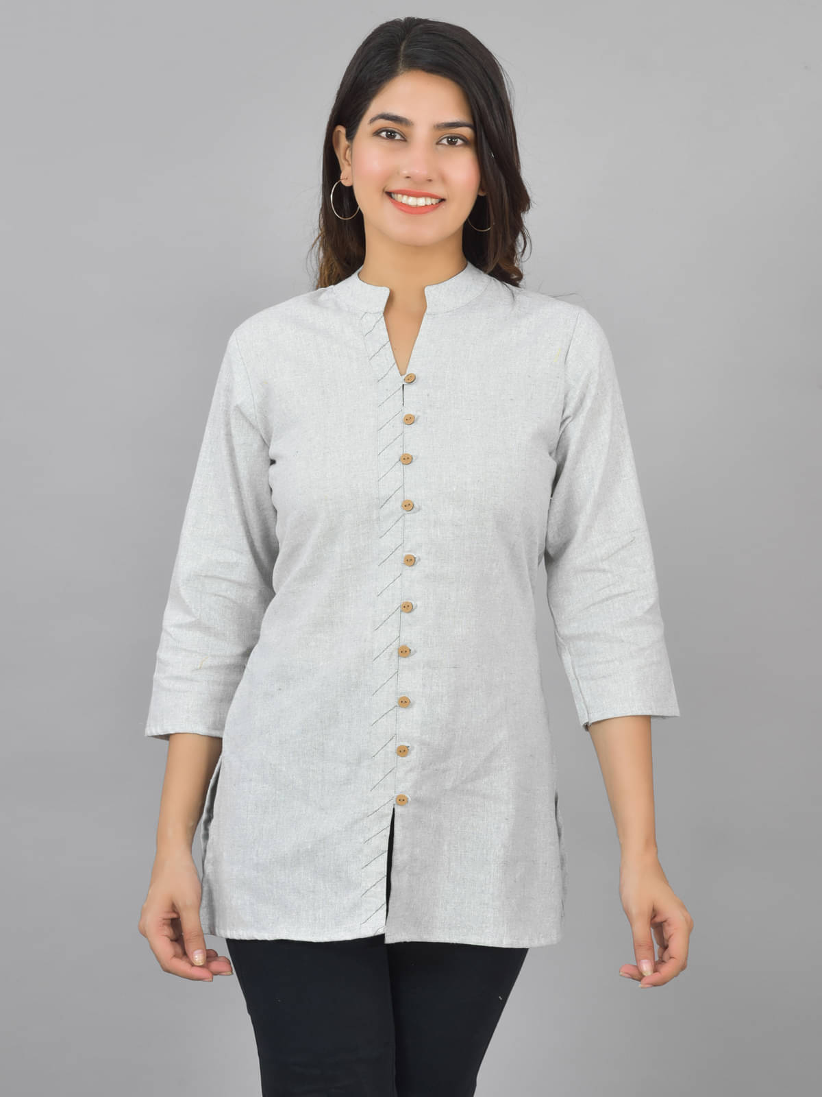     			Cotton Blend Short Kurti For Women (Pack of 1)
