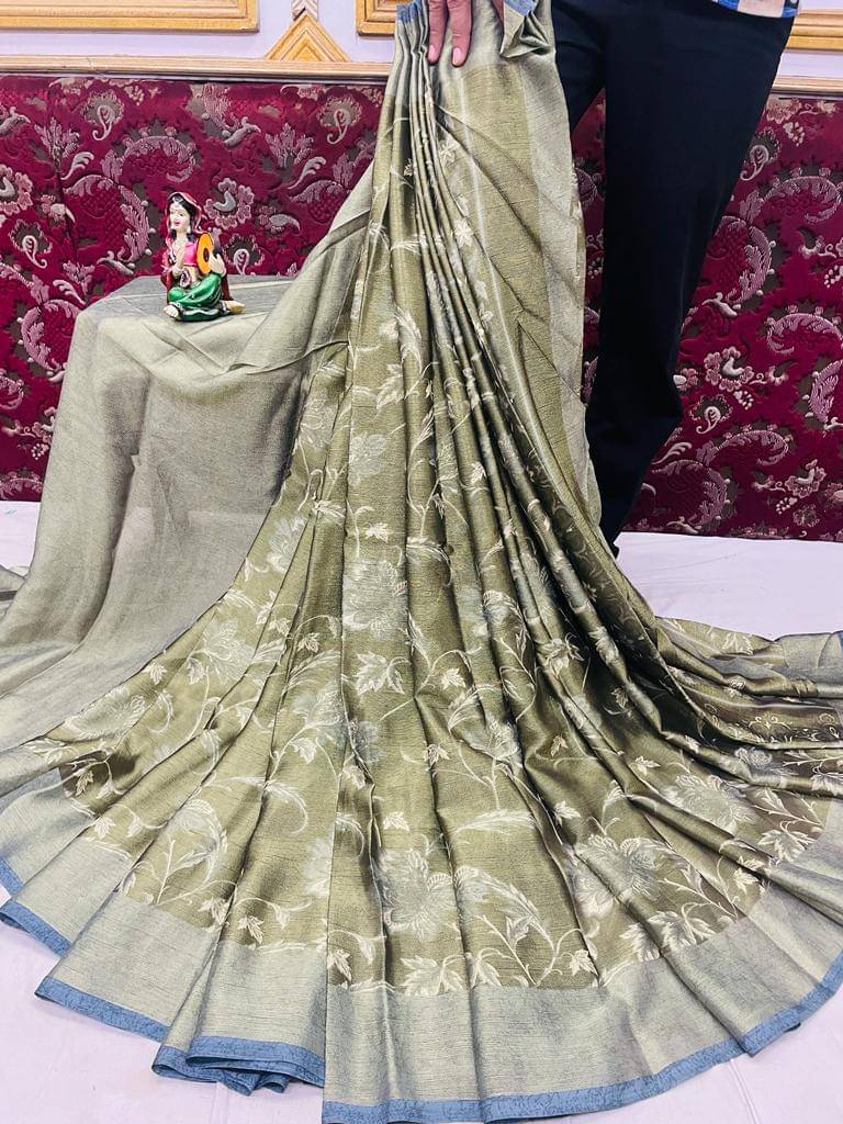 mahalaxmi fab Brasso Applique Saree With Unstitched Blouse Piece ( Grey ) mahalaxmi fab Brasso Applique Saree With Unstitched Blouse Piece ( Grey )