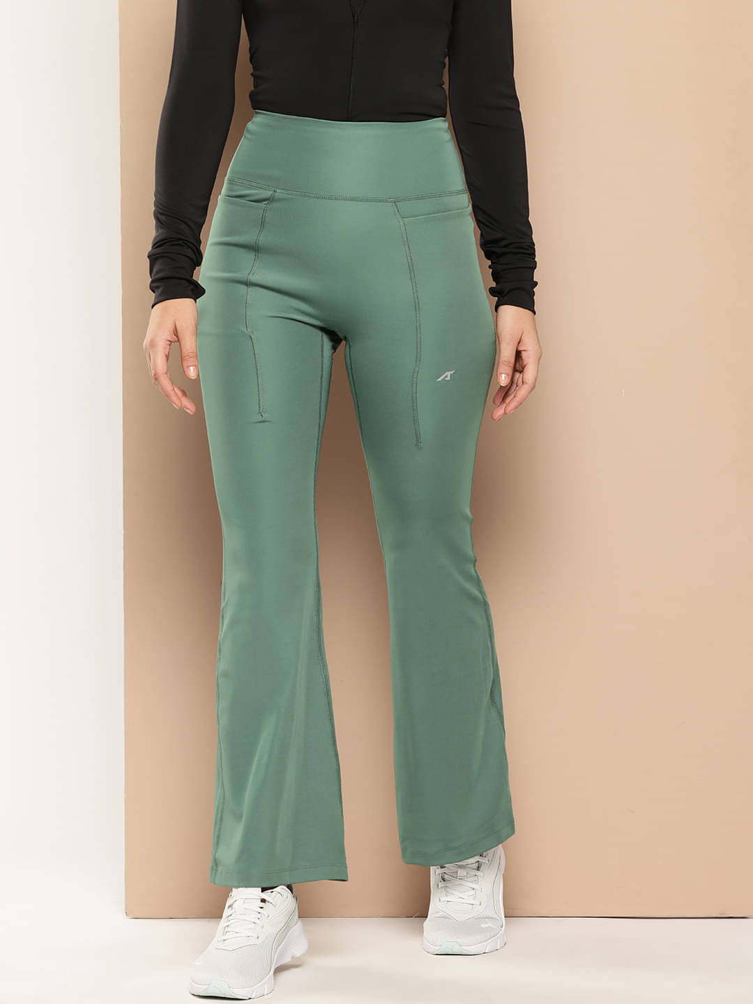     			Alcis Green Polyester Women's Running Trackpants ( Pack of 1 )