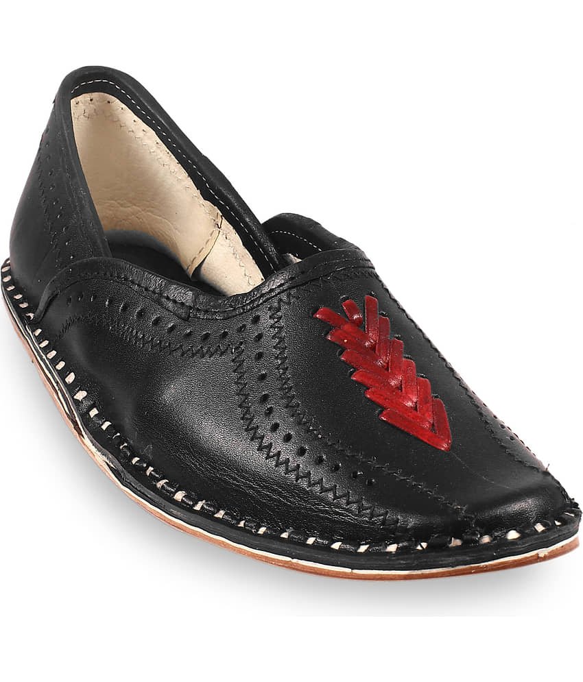 Anjaneya Creations Black Men's Designer Shoes - Ethnic Shoes | Buy online on ZillyBuy