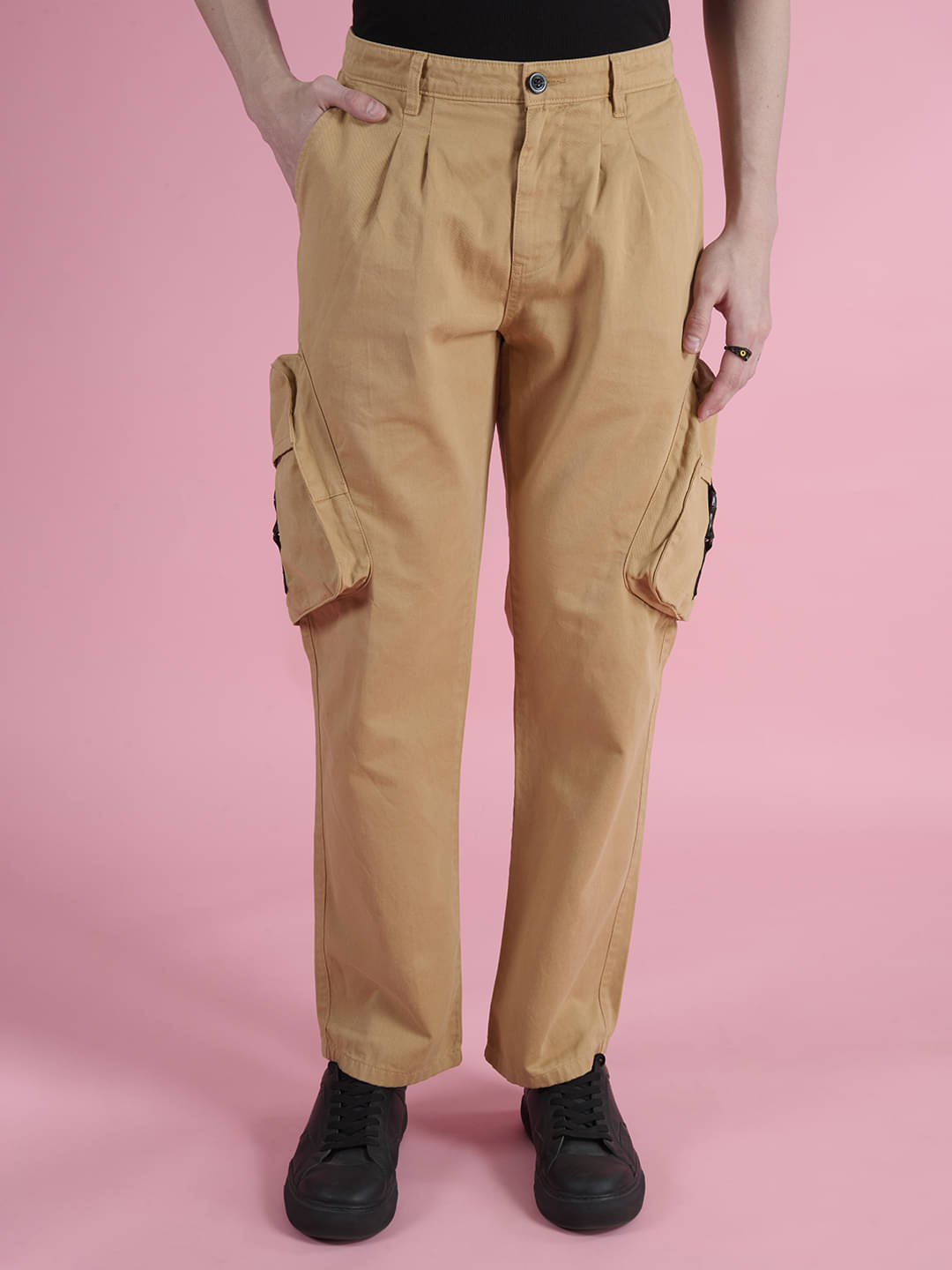    			Bene Kleed Men Classic Straight Fit High-Rise Chinos Trousers