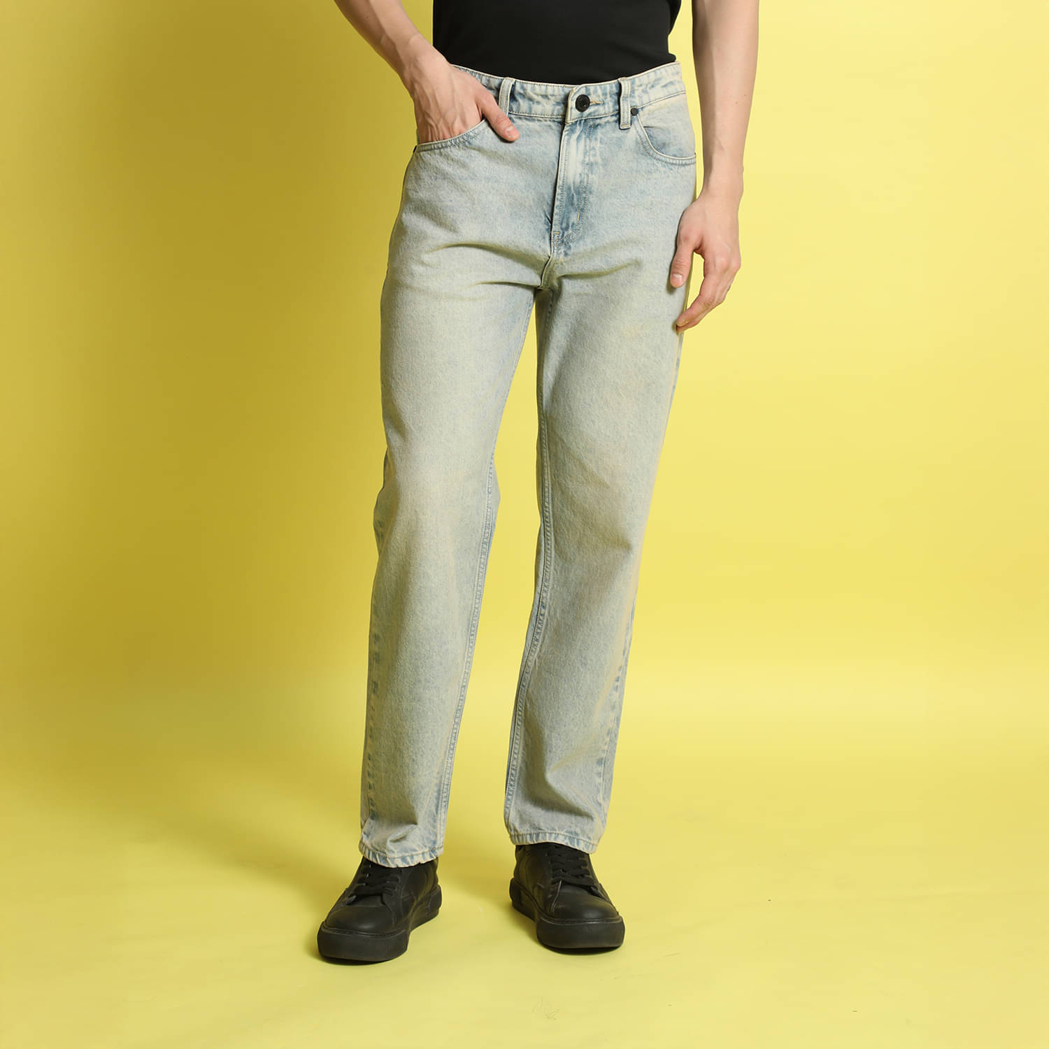     			Bene Kleed Men Relaxed Fit Light Fade Cotton Jeans