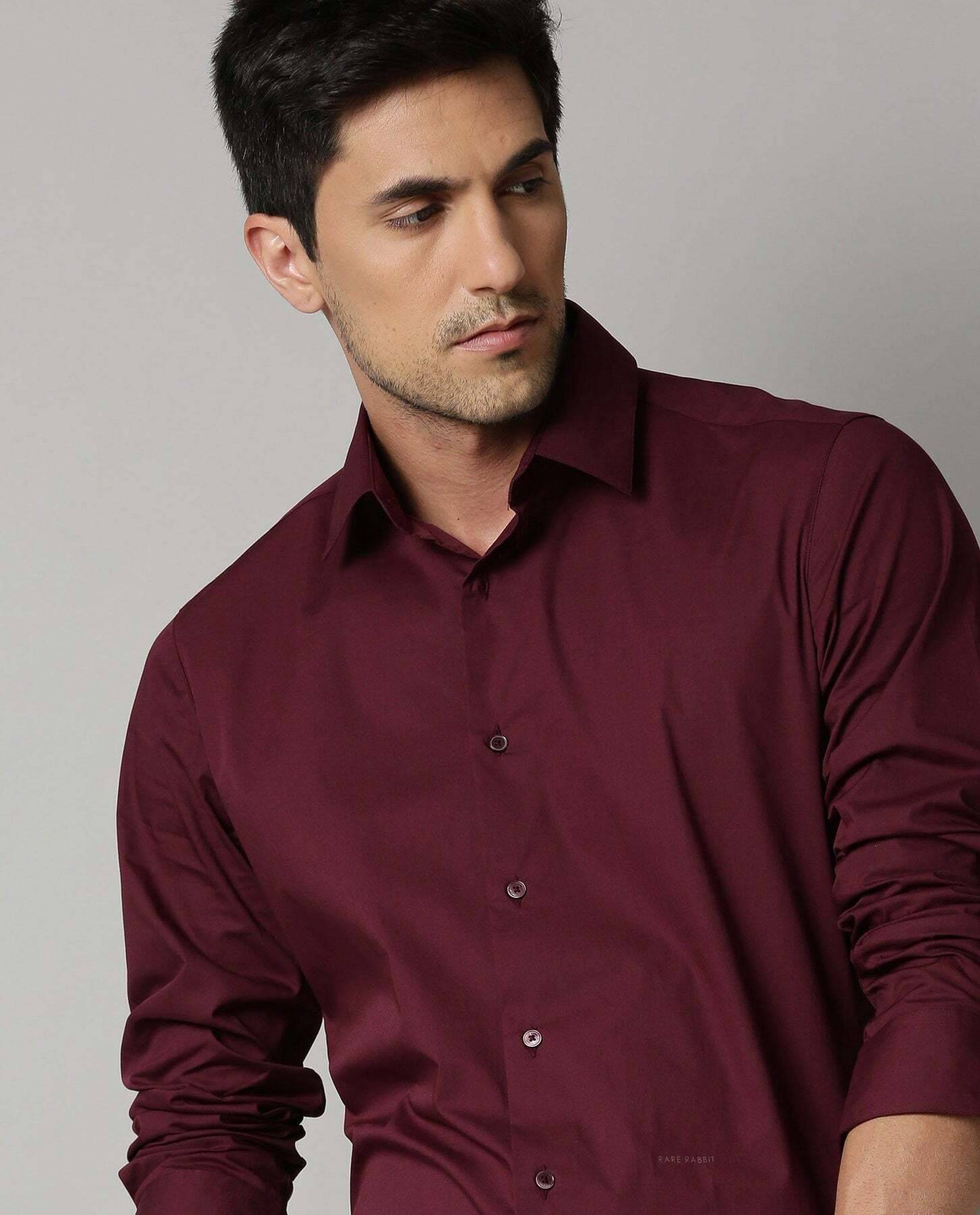 Eviqe Cotton Blend Regular Fit Full Sleeves Men's Formal Shirt - Maroon ( Pack of 1 ) Eviqe Cotton Blend Regular Fit Full Sleeves Men's Formal Shirt - Maroon ( Pack of 1 )