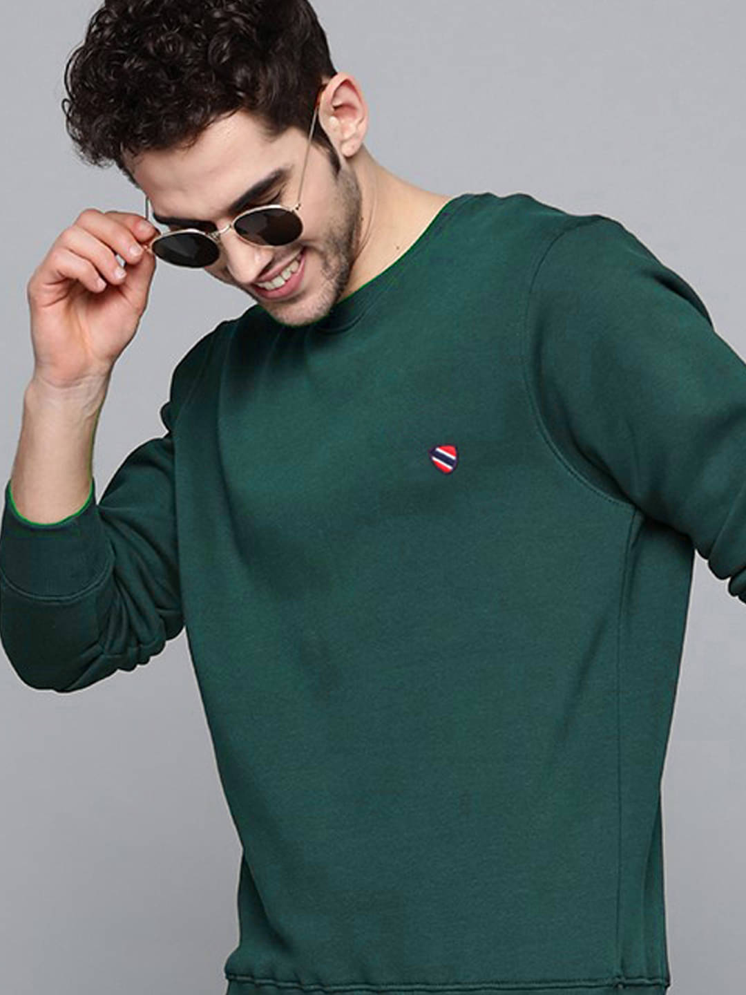 Merriment Fleece Round Neck Men's Sweatshirt - Green ( Pack of 1 )     			Merriment Fleece Round Neck Men's Sweatshirt - Green ( Pack of 1 )