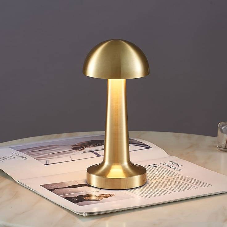     			Savvy Bucket Gold Bedside Table Lamp ( Pack of 1 )