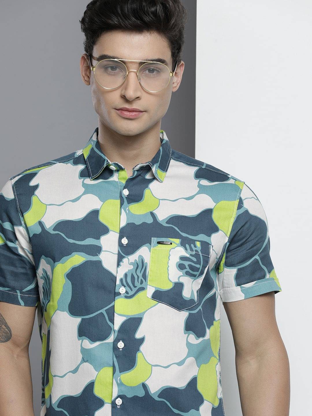 The Indian Garage Co Men White & Blue Printed Casual Shirt The Indian Garage Co Men White & Blue Printed Casual Shirt