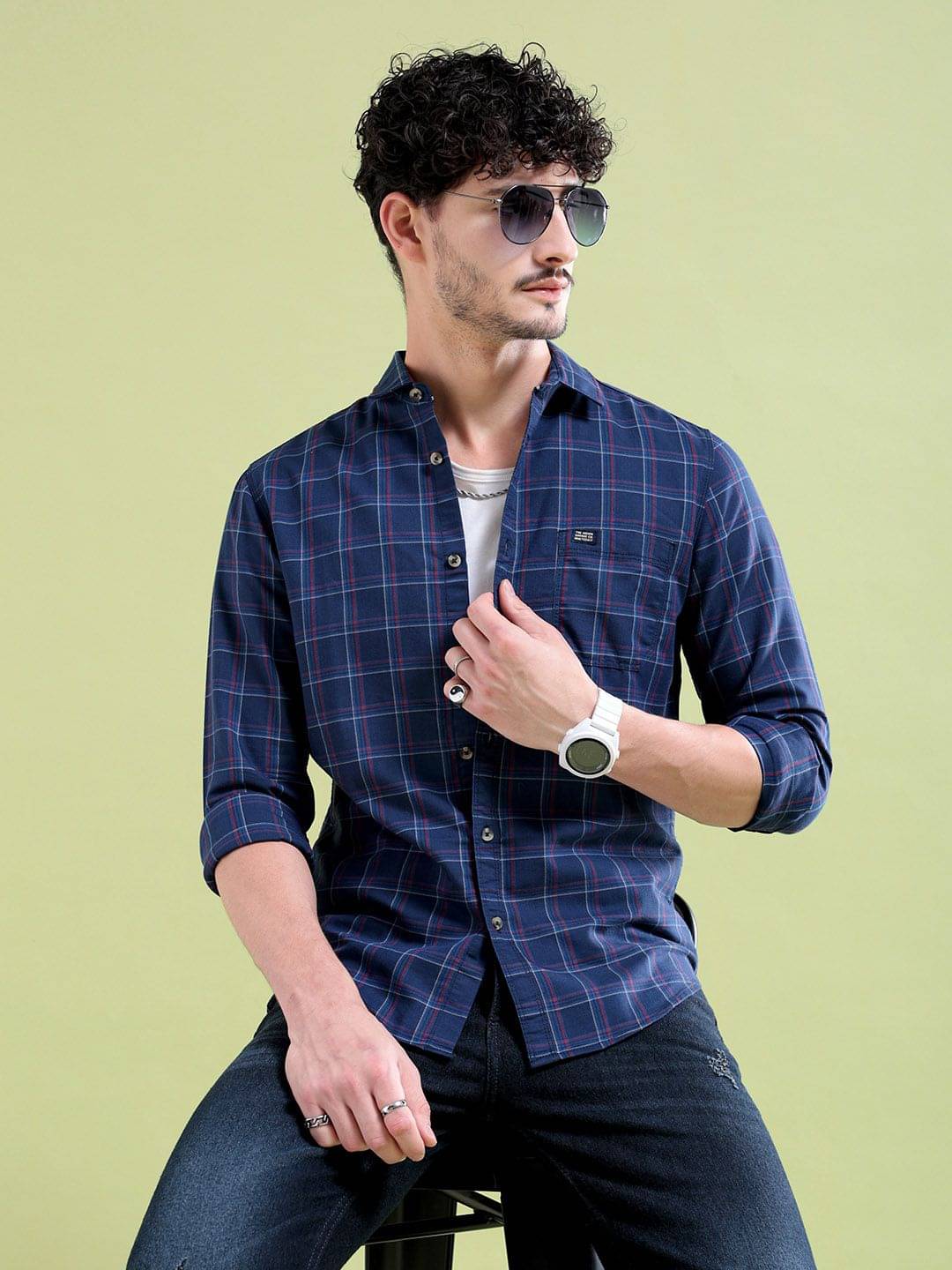     			The Indian Garage Co Men Navy Blue & Maroon Checked Casual Shirt