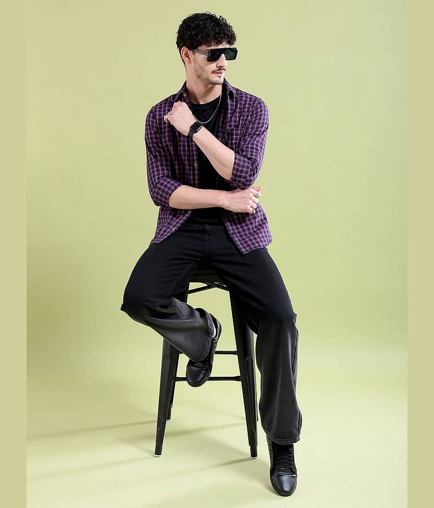 The Indian Garage Co Men Burgundy & Navy Regular Fit Checked Casual Shirt