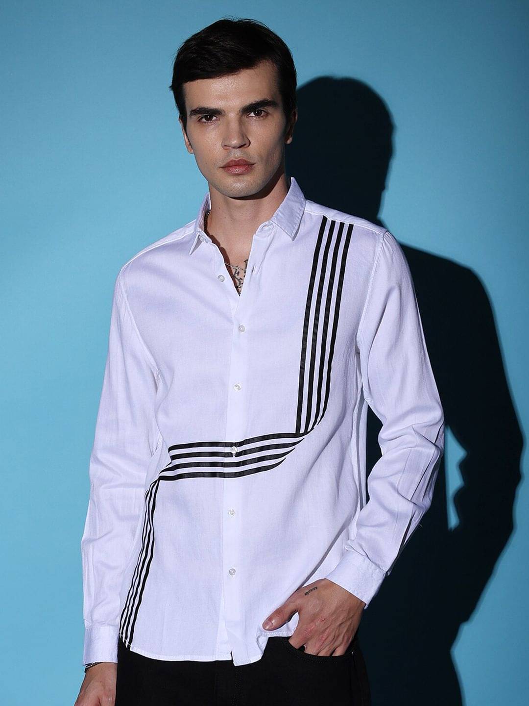     			The Indian Garage Co Men Slim Fit Striped Cotton Casual Shirt