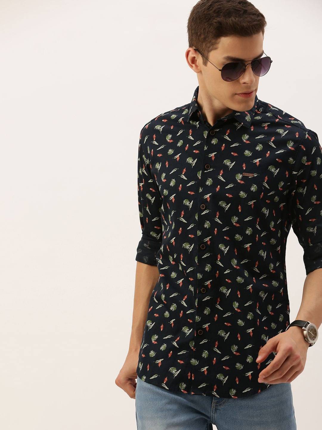     			The Indian Garage Co Men Navy Blue & Green Slim Fit Printed Casual Shirt