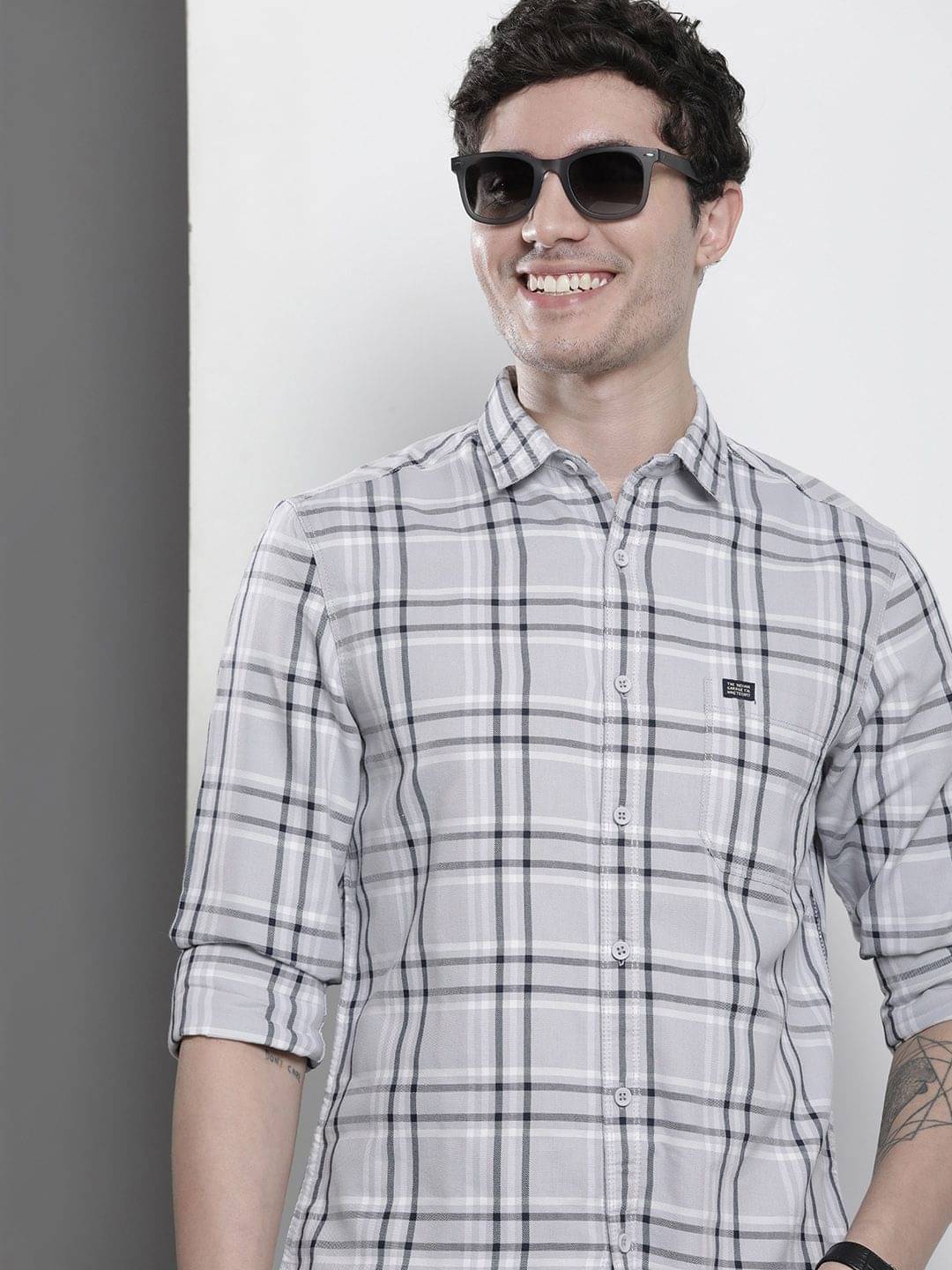 The Indian Garage Co Men Comfort Opaque Checked Casual Shirt The Indian Garage Co Men Comfort Opaque Checked Casual Shirt