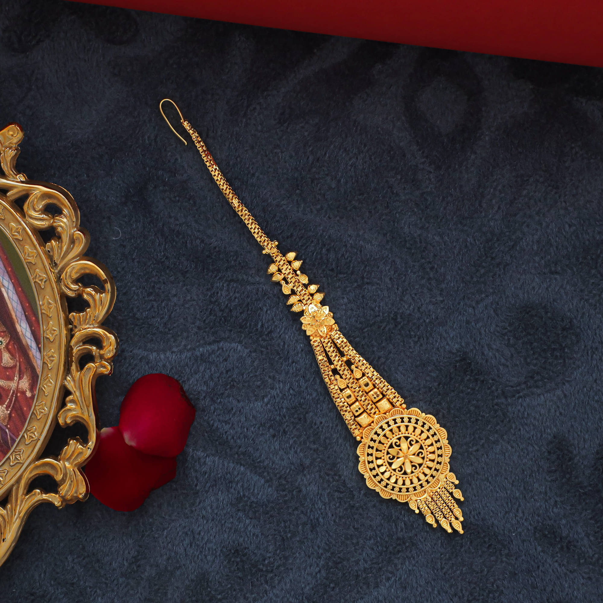 Drashti Collection Golden Maang Tikka ( Pack of 1 ) Drashti Collection Golden Maang Tikka ( Pack of 1 )
