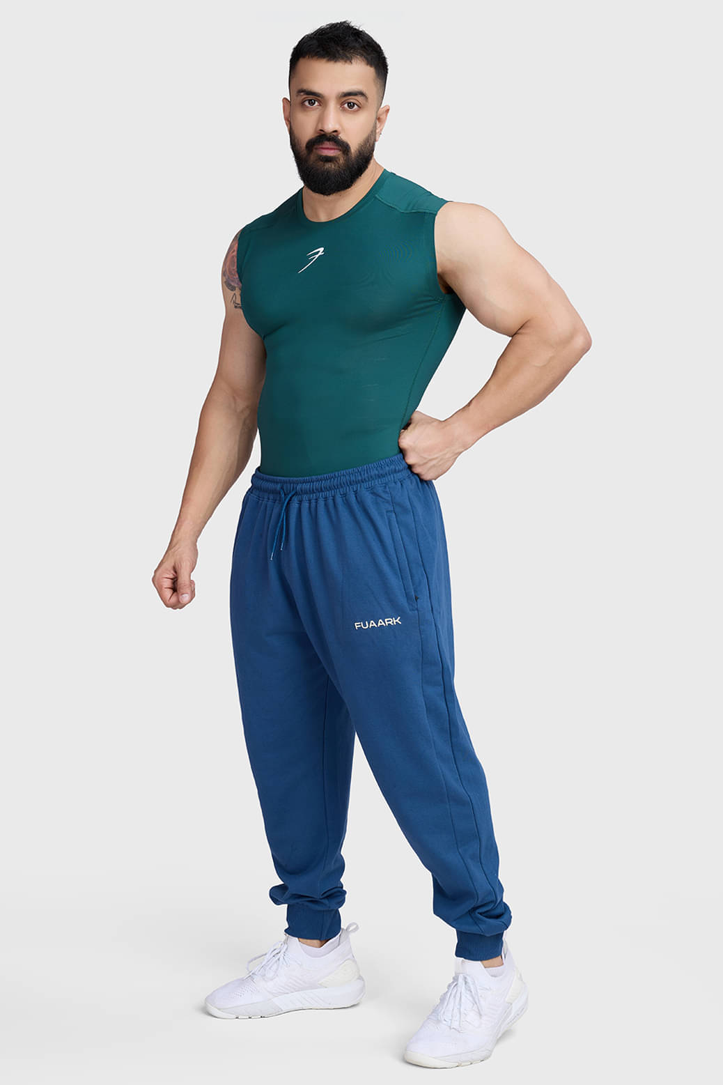 Fuaark Green Polyester Slim Fit Men's Compression T-Shirt ( Pack of 1 ) Fuaark Green Polyester Slim Fit Men's Compression T-Shirt ( Pack of 1 )