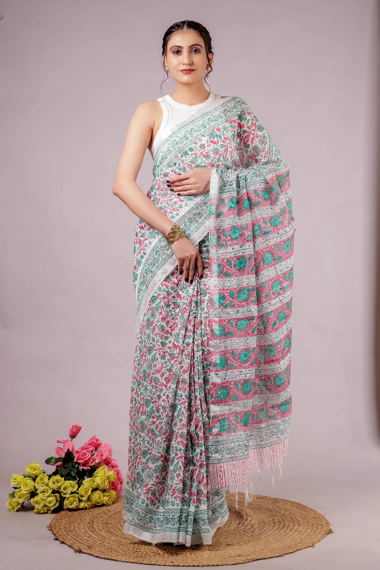     			NOITAERCPR Linen Printed Saree With Unstitched Blouse Piece ( Multicolor )