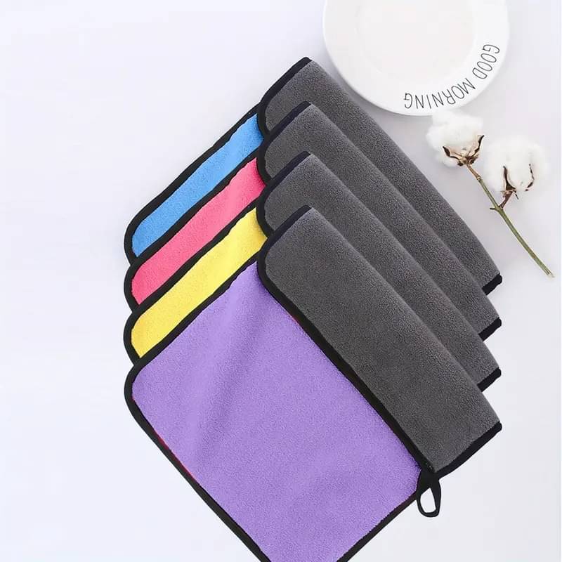     			PROGIENCE Multicolor 600 GSM Microfiber Cloth For Automobile ( Pack of 4 )