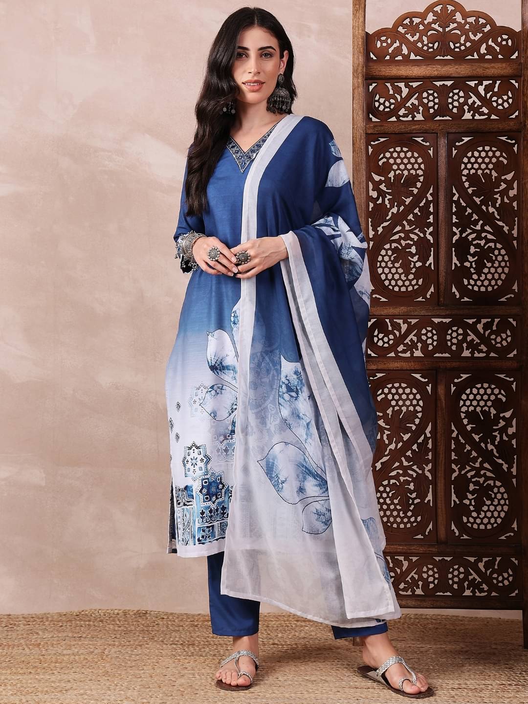     			Vaamsi Silk Blend Printed Kurti With Pants Women's Stitched Salwar Suit - Blue ( Pack of 1 )