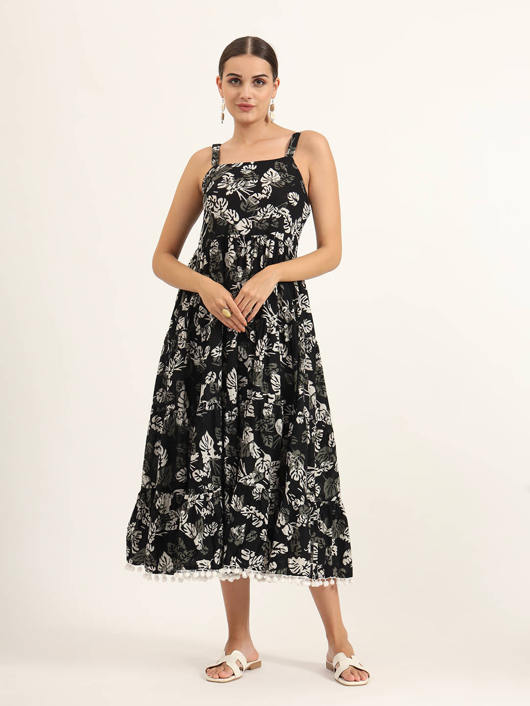 Divena Women Cotton Printed Fit & Flare Dress ( Black ) Divena Women Cotton Printed Fit & Flare Dress ( Black )