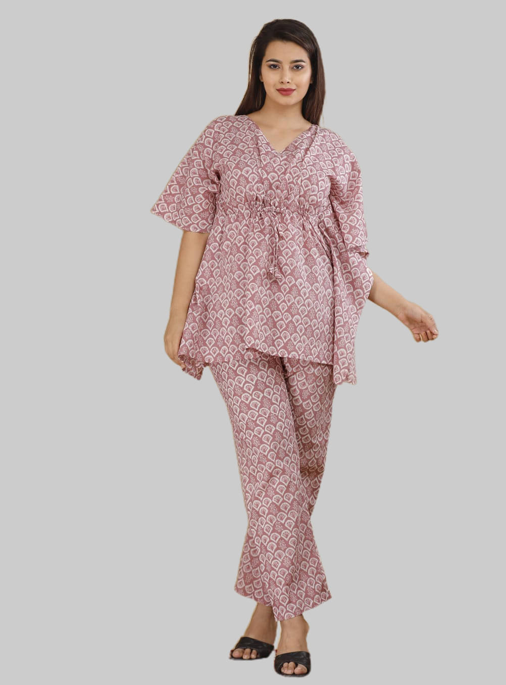 Faiseanta Women Cotton Printed Kaftan Kurti With Patiala Salwar ( Peach )     			Faiseanta Women Cotton Printed Kaftan Kurti With Patiala Salwar ( Peach )