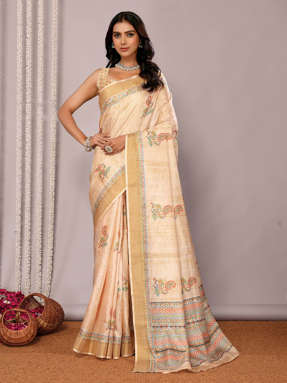 Janasya Chanderi Printed Saree With Unstitched Blouse Piece ( Beige1 ) Janasya Chanderi Printed Saree With Unstitched Blouse Piece ( Beige1 )