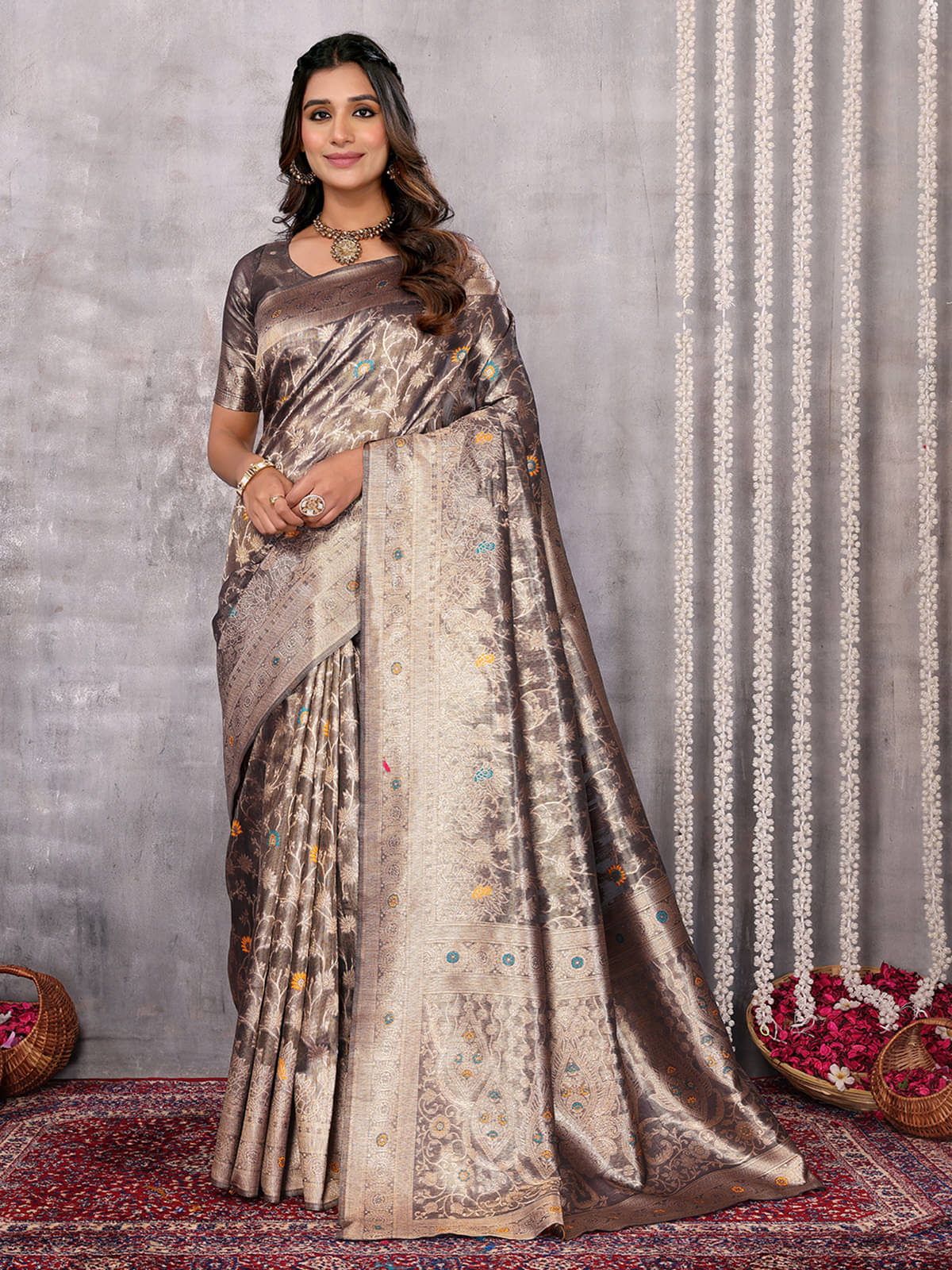     			Janasya Silk Blend Printed Saree With Unstitched Blouse Piece ( Blue )