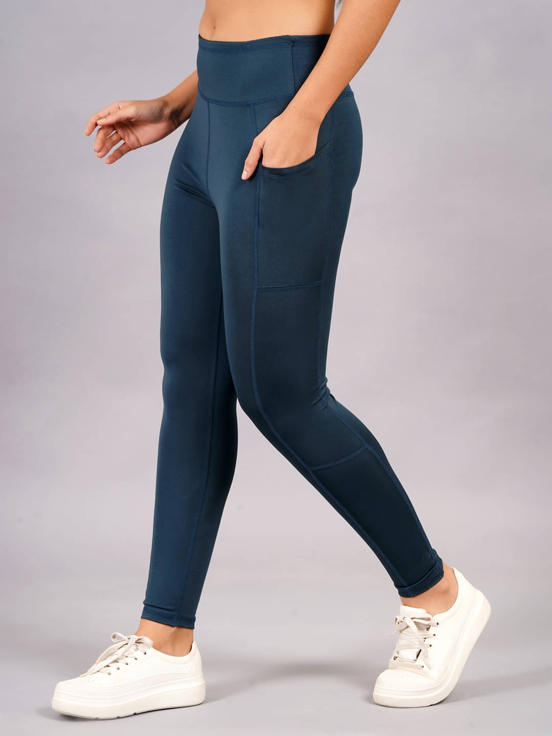    			NEVER LOSE Green Polyester Women's Gym,Cycling Trackpants ( Pack of 1 )