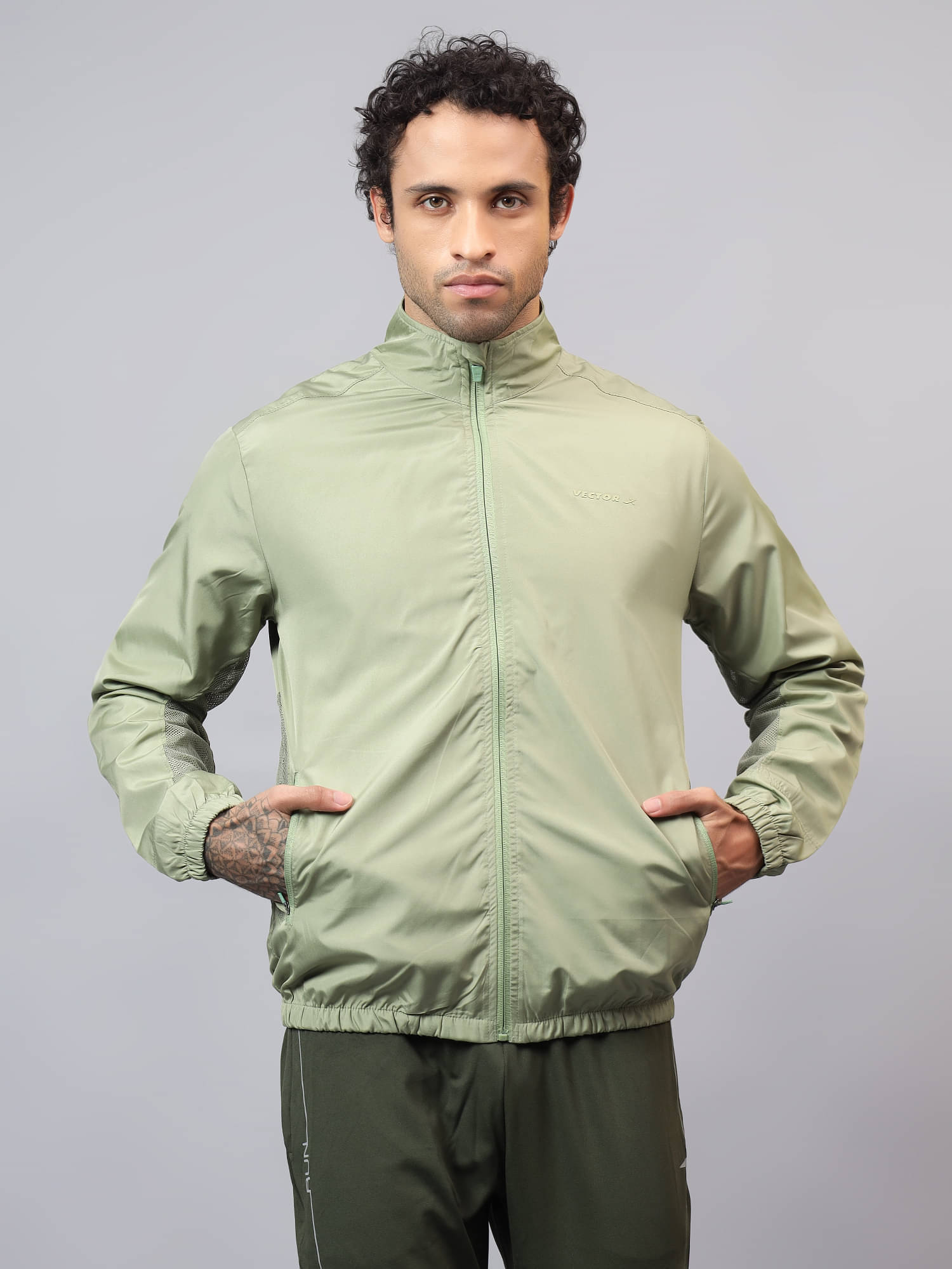 Vector X Green Polyester Men's Running Windcheater ( Pack of 1 ) Vector X Green Polyester Men's Running Windcheater ( Pack of 1 )