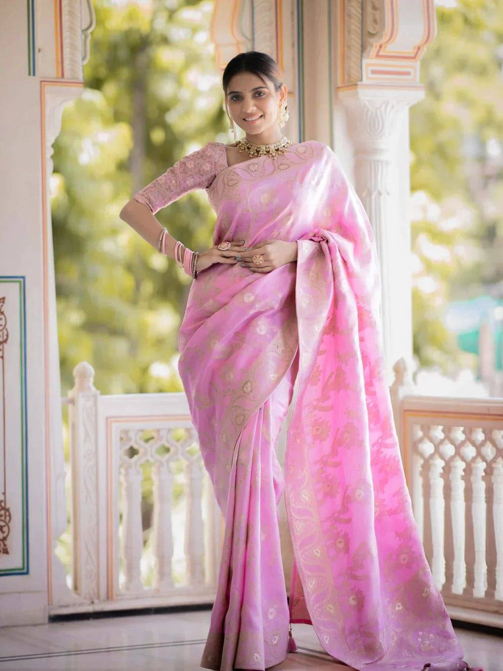 fab woven Banarasi Silk Woven Saree With Unstitched Blouse Piece ( Pink )     			fab woven Banarasi Silk Woven Saree With Unstitched Blouse Piece ( Pink )