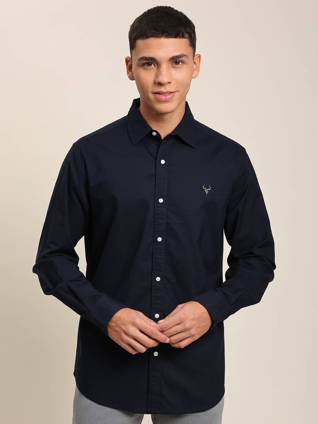 IVOC Men Solid Pure Cotton Spread Collar Casual Shirt IVOC Men Solid Pure Cotton Spread Collar Casual Shirt