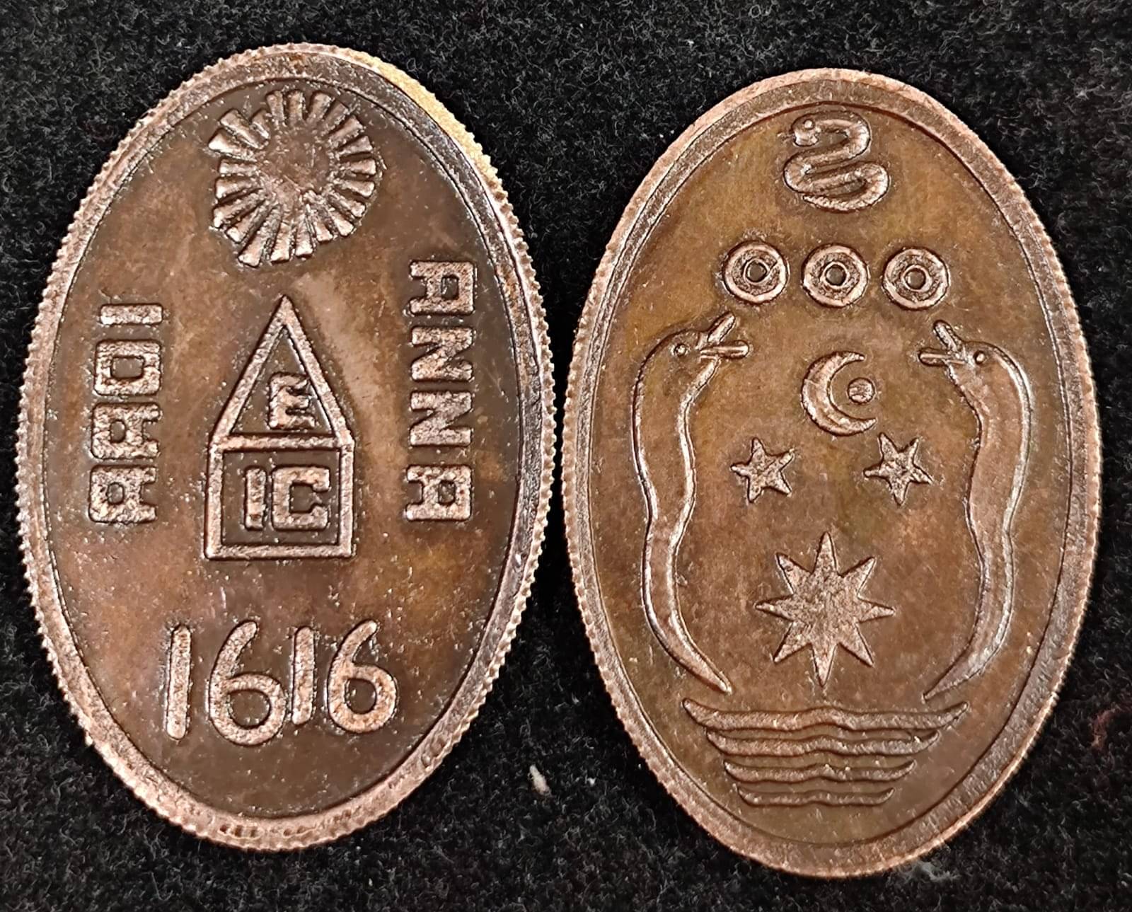     			LIBBO COIN 1616 EAST INDIA COMPANY HALF ANNA BIG SIZE WEIGHT 50 GRAM VERY RARE AND COLLECTIBLE COIN