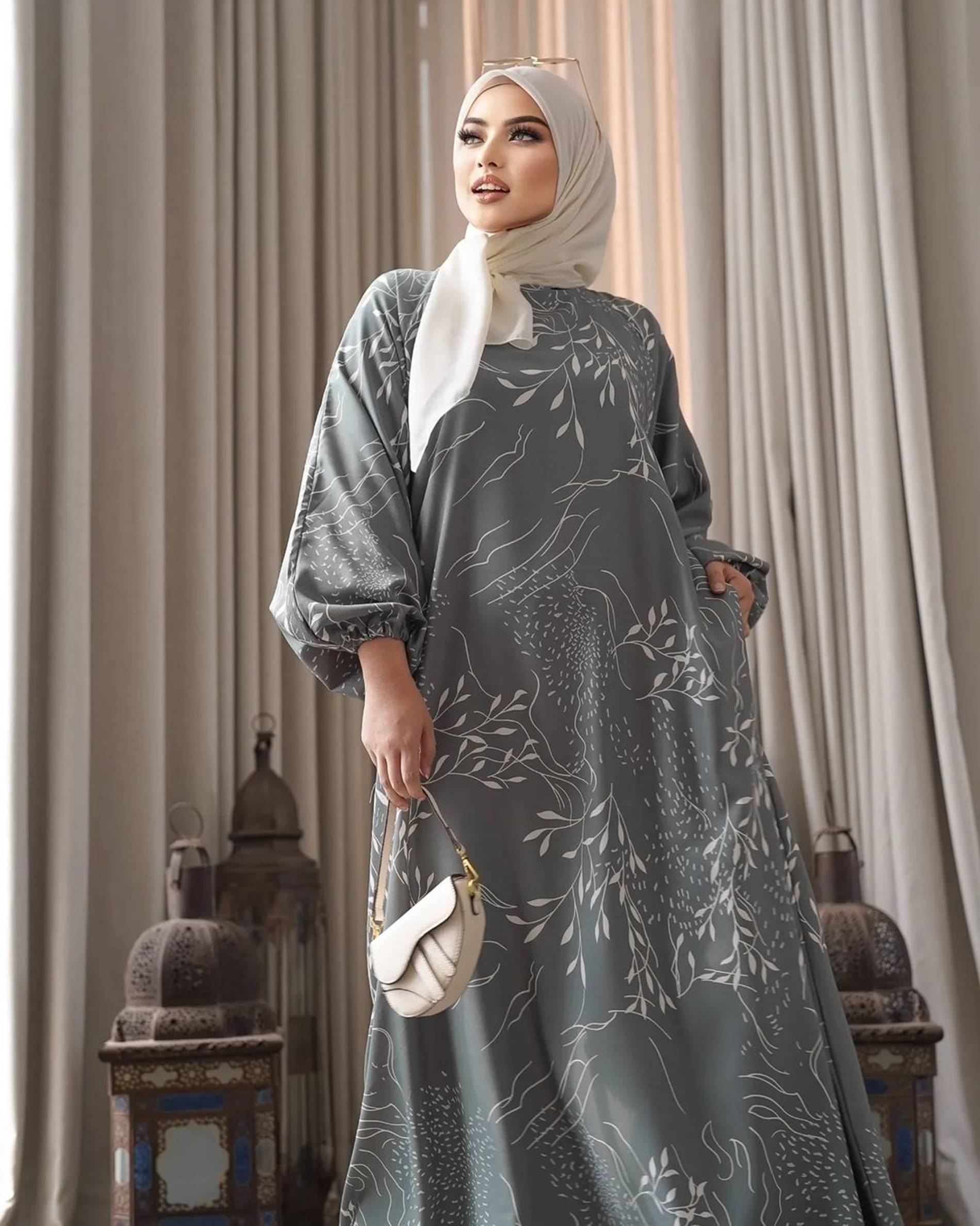     			SARINKU Polyester Burqa without Hijab Light Grey ( Pack of 1 )