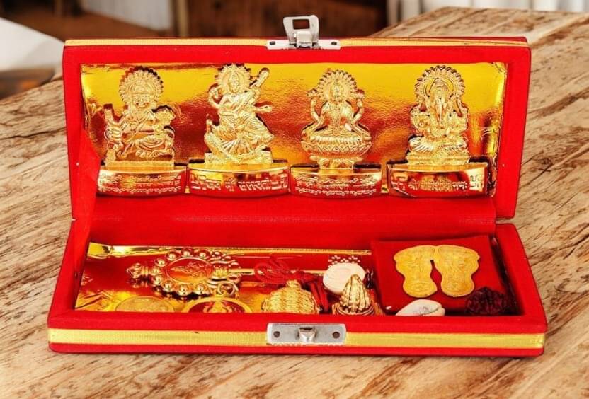     			Shri Astha Vinayak Brass Yantra