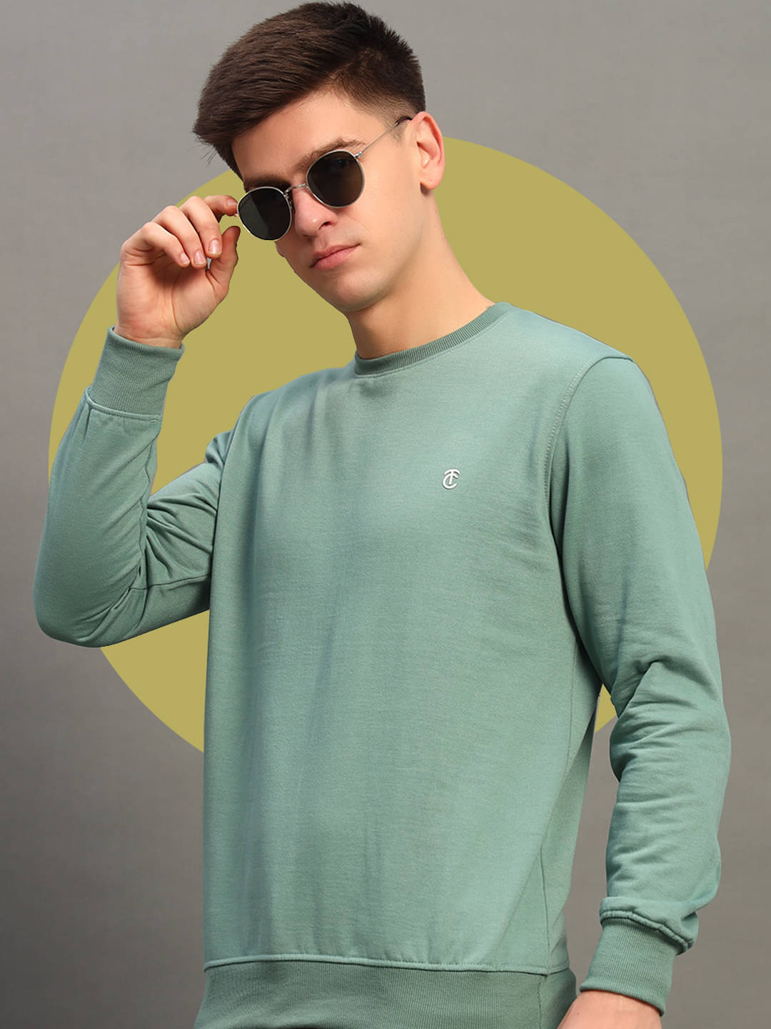 THE CASUALS Cotton Blend Round Neck Men's Sweatshirt - Blue ( Pack of 1 ) THE CASUALS Cotton Blend Round Neck Men's Sweatshirt - Blue ( Pack of 1 )