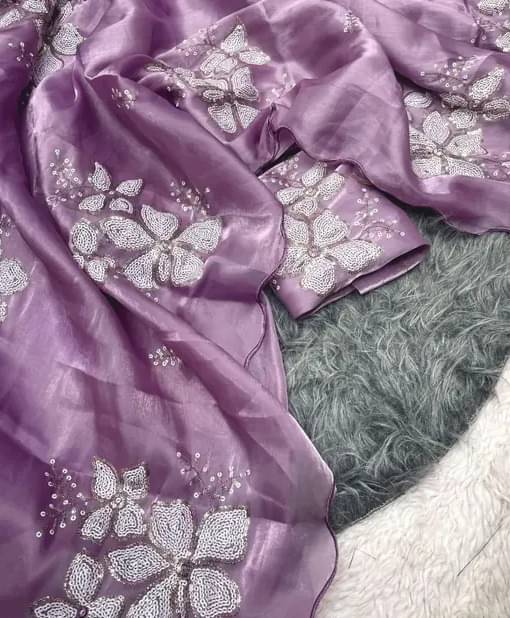     			Aika Organza Embellished Saree With Unstitched Blouse Piece ( Purple )