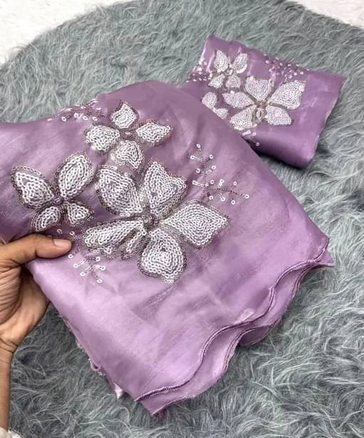 Apnisha Organza Embroidered Saree With Unstitched Blouse Piece ( Purple ) Apnisha Organza Embroidered Saree With Unstitched Blouse Piece ( Purple )