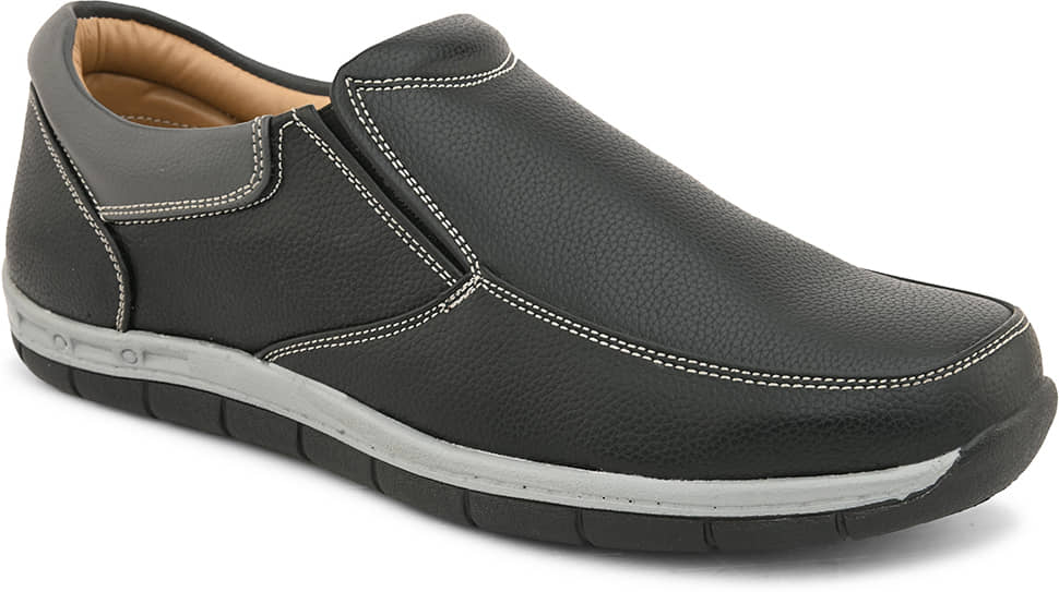 Fentacia MEN CASUAL SHOES Black Men's Slip-on Shoes - Casual Shoes | Buy online on ZillyBuy