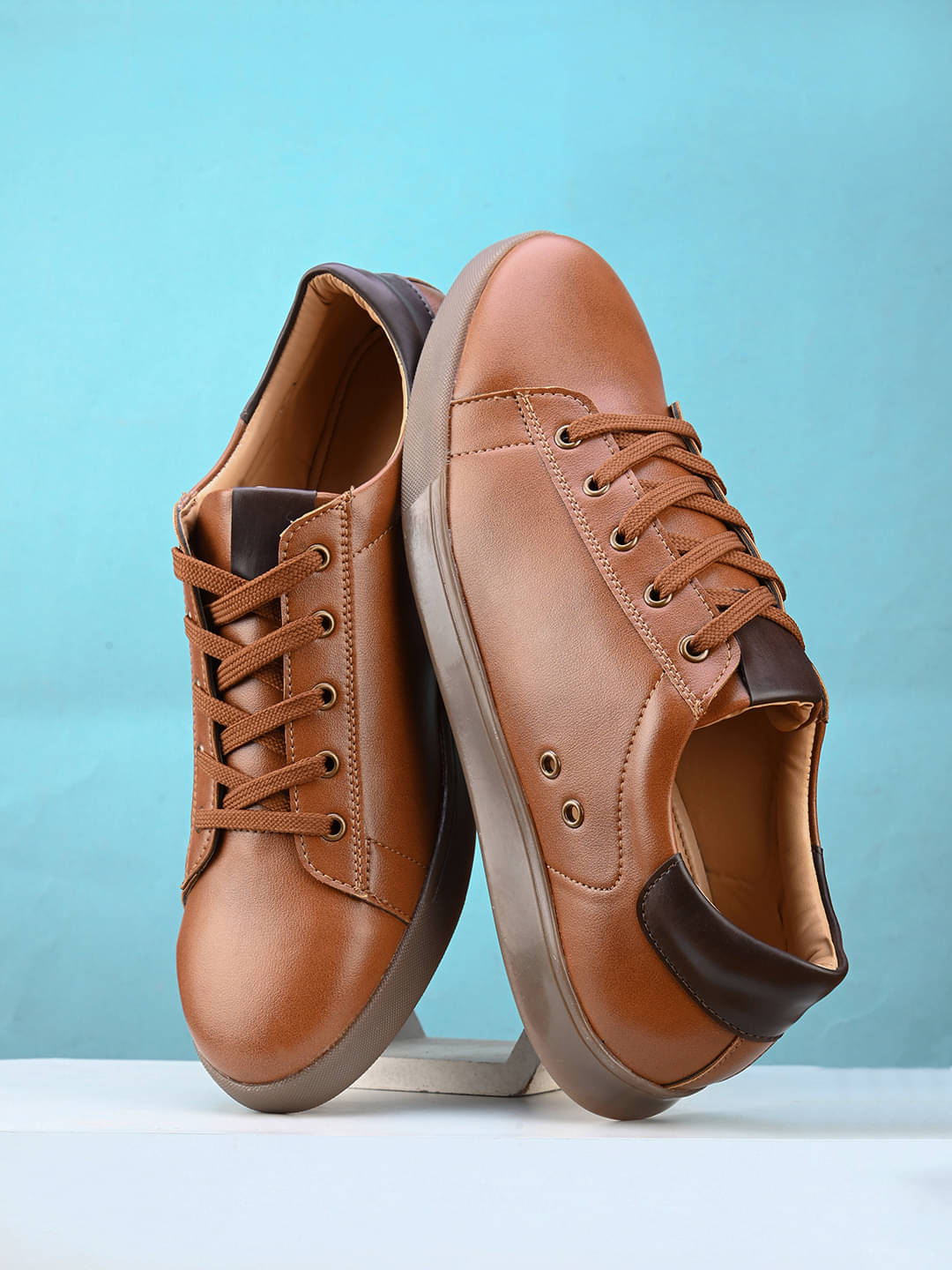 Fentacia MEN CASUAL SHOES Tan Men's Lifestyle Shoes     			Fentacia MEN CASUAL SHOES Tan Men's Lifestyle Shoes