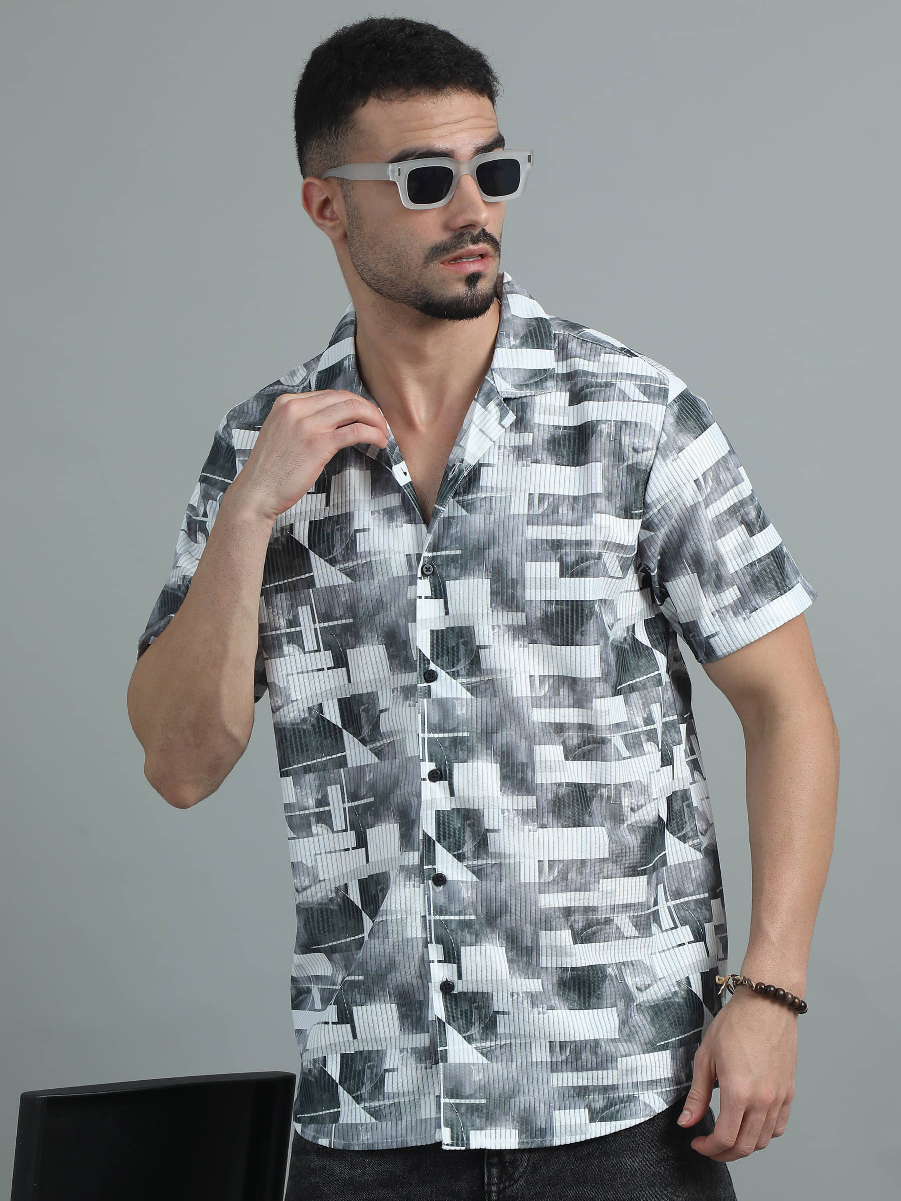 HETIERS Polyester Regular Fit Printed Half Sleeves Men's Casual Shirt - Multi ( Pack of 1 )     			HETIERS Polyester Regular Fit Printed Half Sleeves Men's Casual Shirt - Multi ( Pack of 1 )