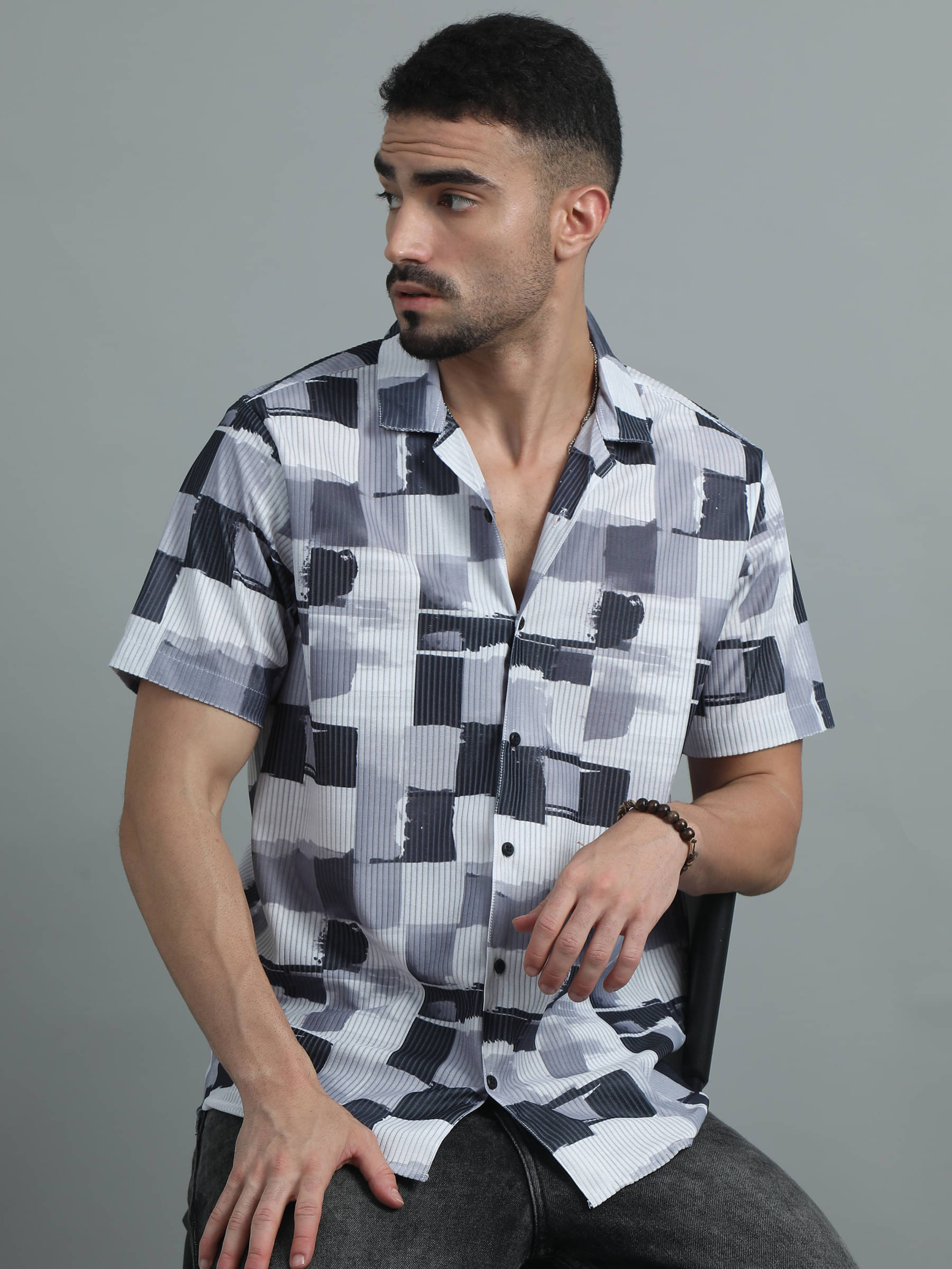     			HETIERS Polyester Regular Fit Printed Half Sleeves Men's Casual Shirt - Grey ( Pack of 1 )