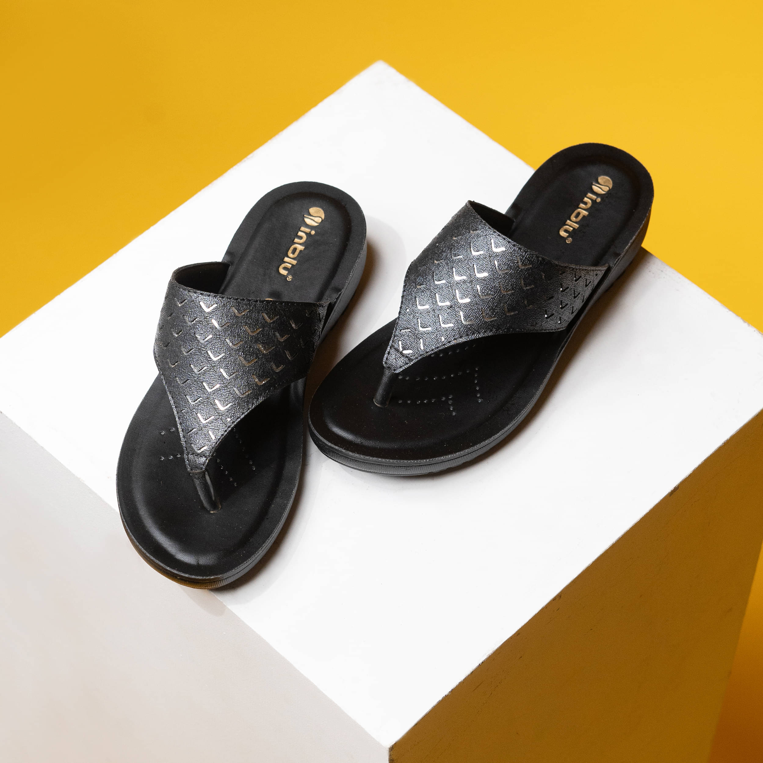     			Inblu Black Women's Slipper