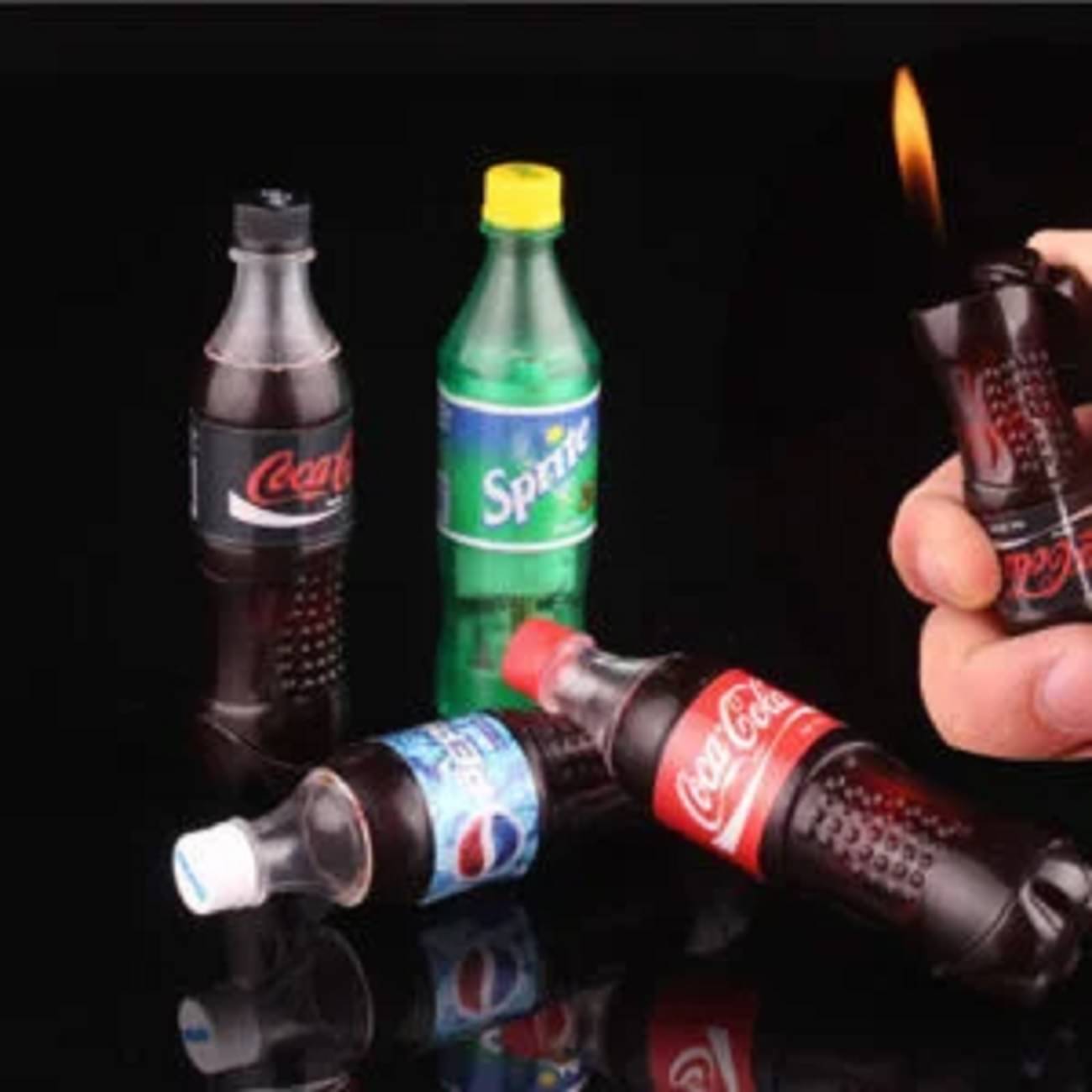     			PAAVI Multicolor PVC Cigarette Lighter ( Pack of 1 )