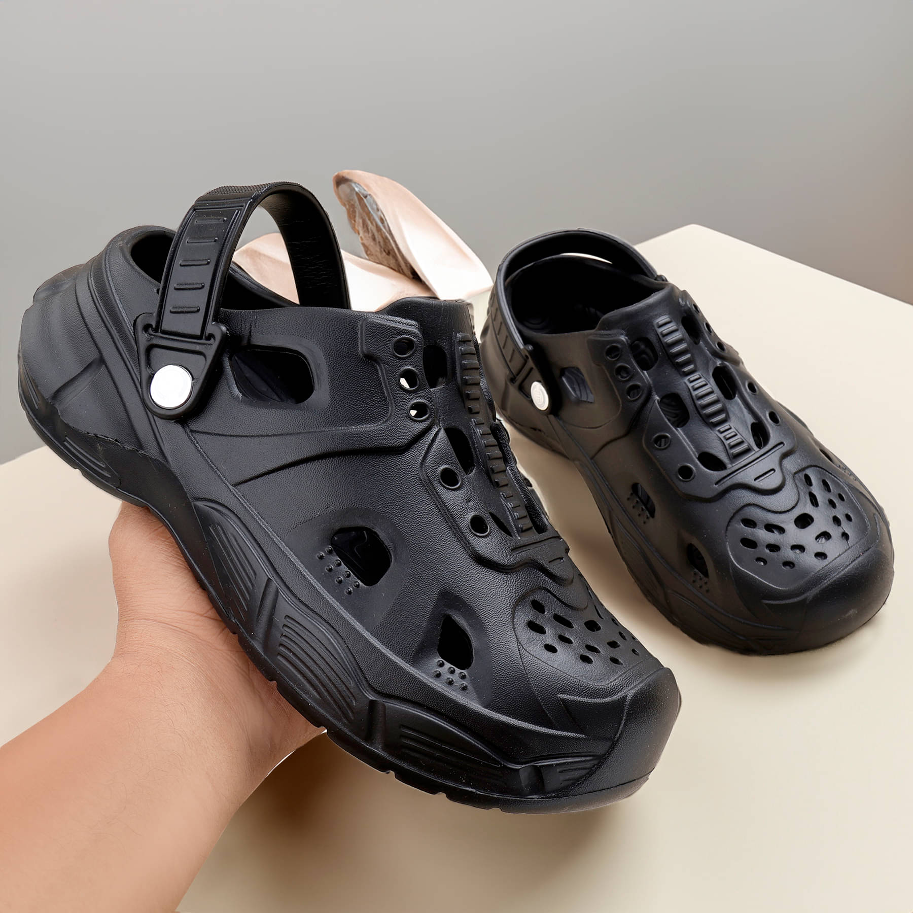     			PM Traders - Black Men's Clogs