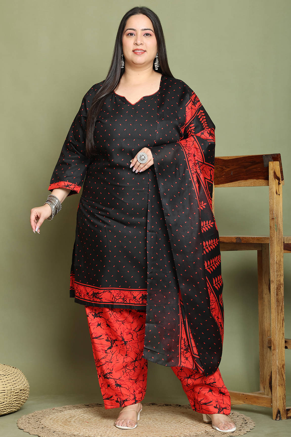 Rajnandini Cotton Blend Printed Kurti With Palazzo Women's Stitched Salwar Suit - Black ( Pack of 1 ) Rajnandini Cotton Blend Printed Kurti With Palazzo Women's Stitched Salwar Suit - Black ( Pack of 1 )