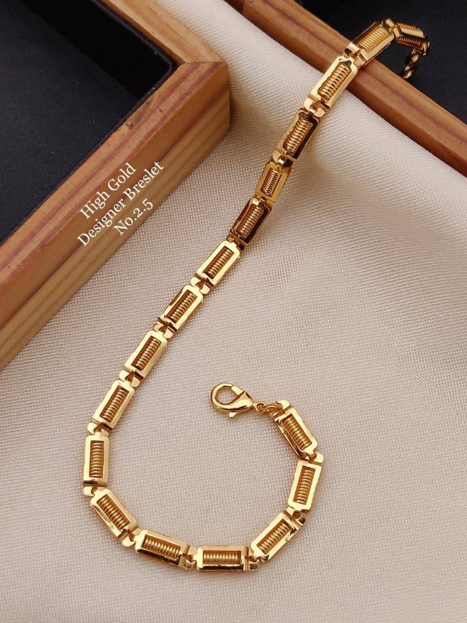    			Shivay Fashion Gold Bracelet ( Pack of 1 )