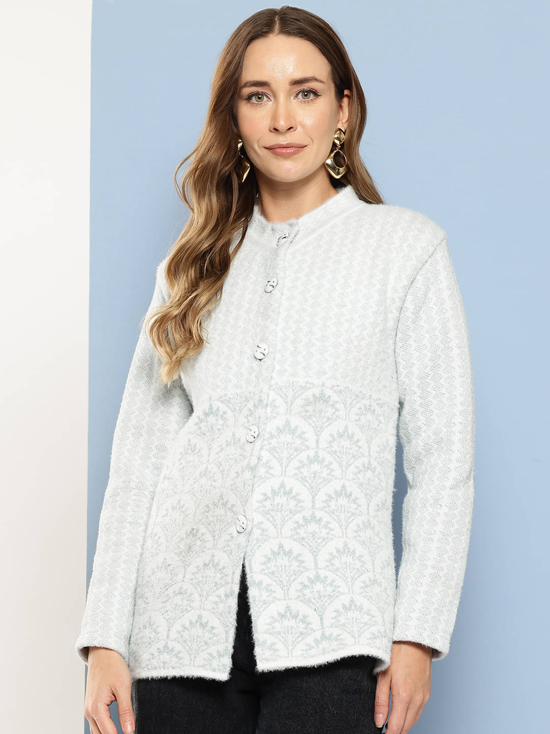    			Aarika Woollen Chinese/Mandarin Collar Women's Buttoned Cardigans - Green ( Single )