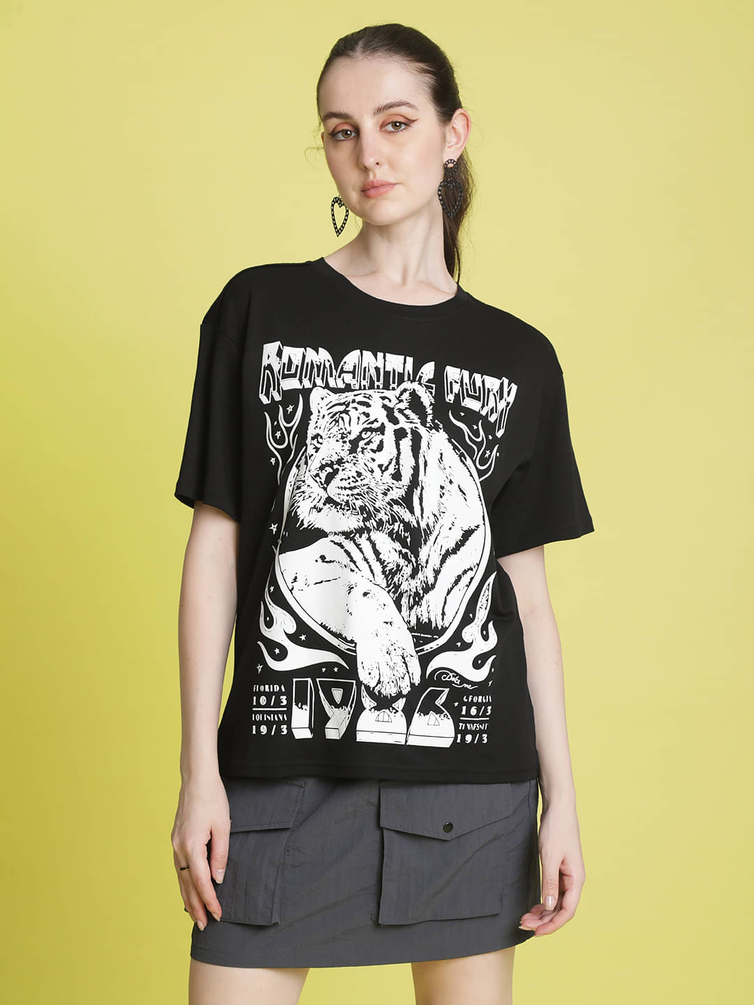     			Bene Kleed Women Cotton Printed Oversized Fit Round Neck T-Shirt ( Black )